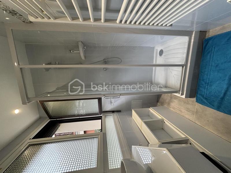 Appartement - 30 m² - 2 pièces