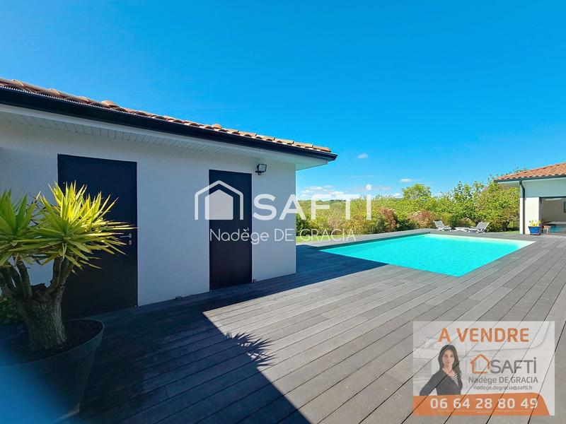 Maison - 265 m² - 6 pièces