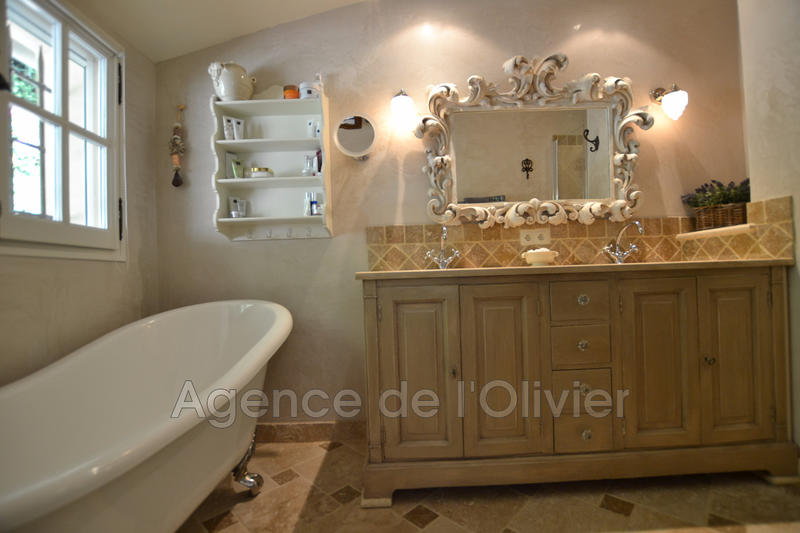 Villa - 234 m² - 7 pièces