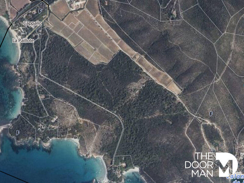 Terrain - 33 000 m²