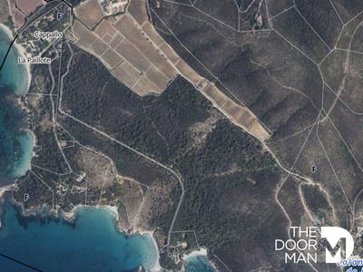 Terrain - 33 000 m²