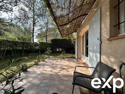 Maison traditionnelle - 69 m² - 4 pièces