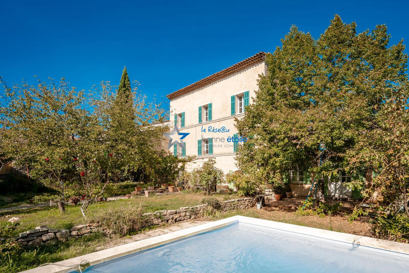 Bastide - 220 m² - 8 pièces