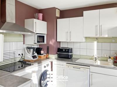 Appartement - 75 m² - 4 pièces