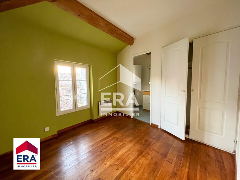Appartement - 96 m² - 6 pièces