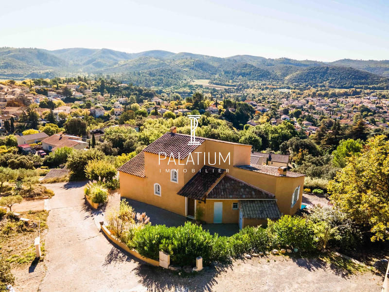 Maison - 155 m² - 5 pièces