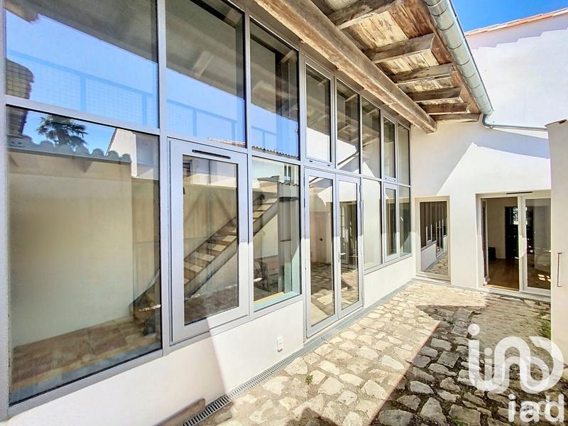 Maison de village - 238 m² - 10 pièces