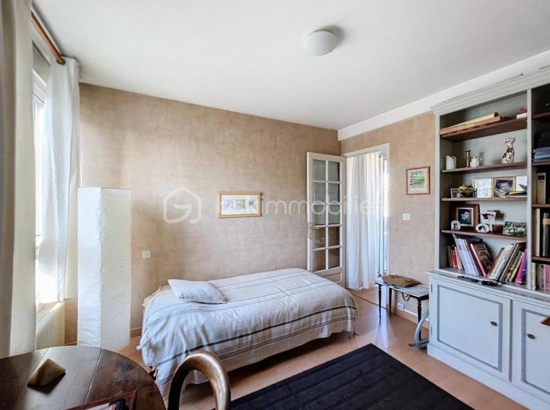 Appartement - 79 m² - 3 pièces