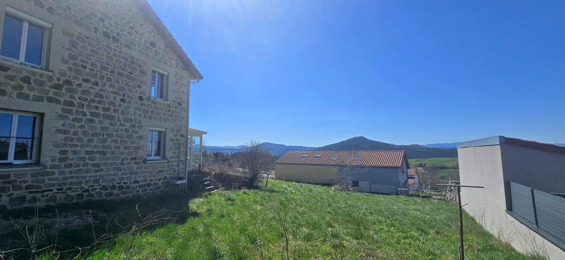 Maison - 107 m² - 5 pièces