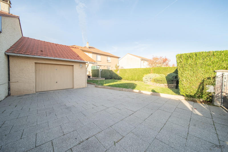 Maison - 100 m² - 4 pièces