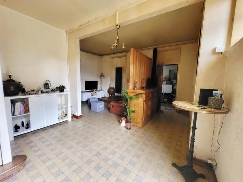 Maison - 180 m² - 7 pièces
