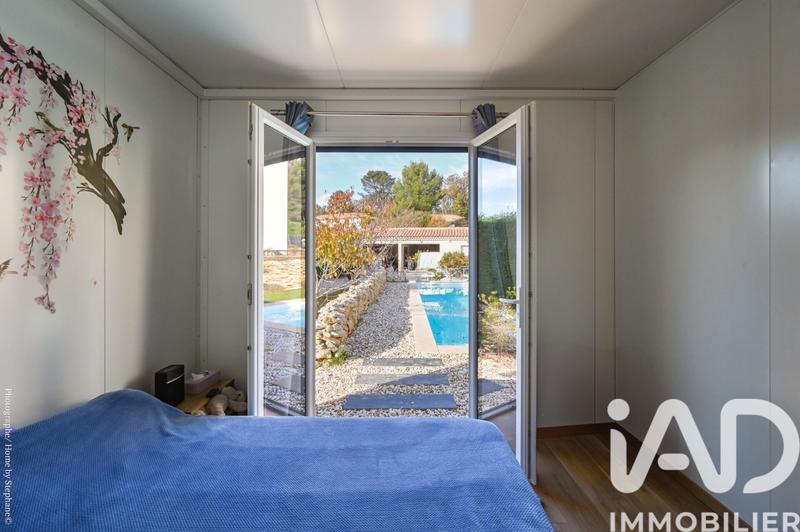 Maison - 262 m² - 11 pièces