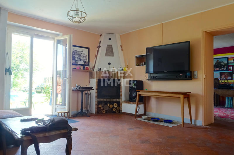 Maison - 98 m² - 4 pièces