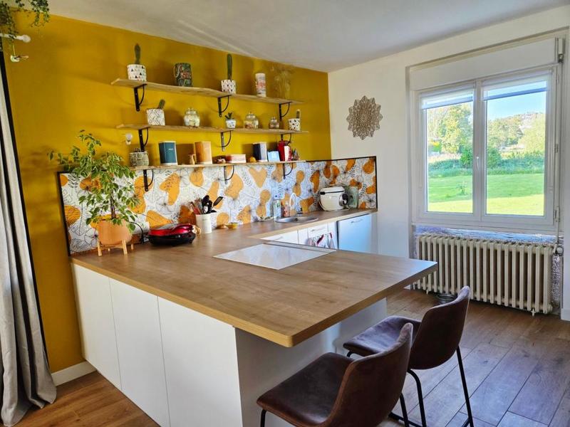 Maison - 140 m² - 5 pièces