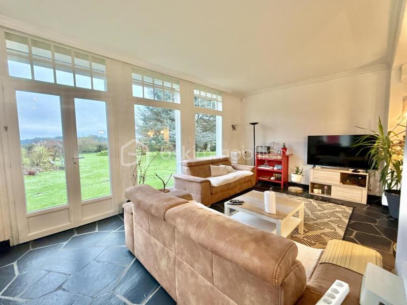 Maison - 175 m² - 6 pièces