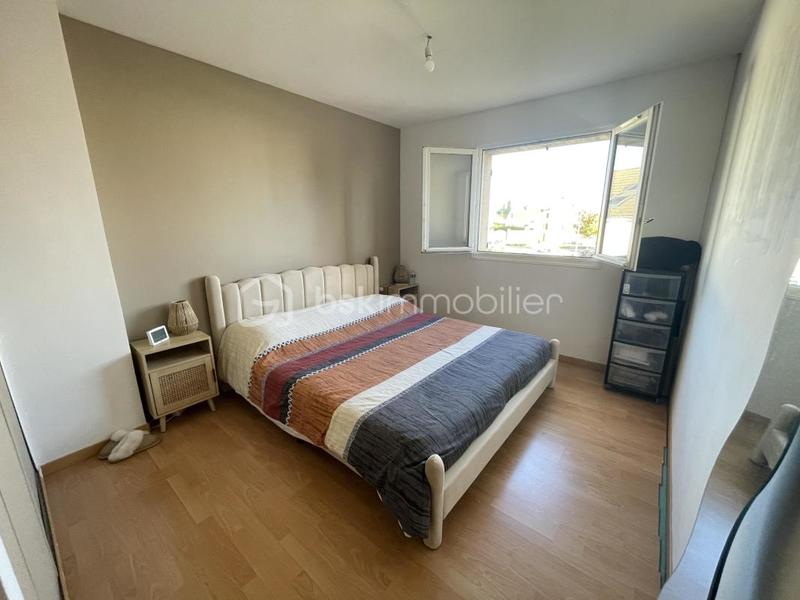 Maison - 92 m² - 5 pièces