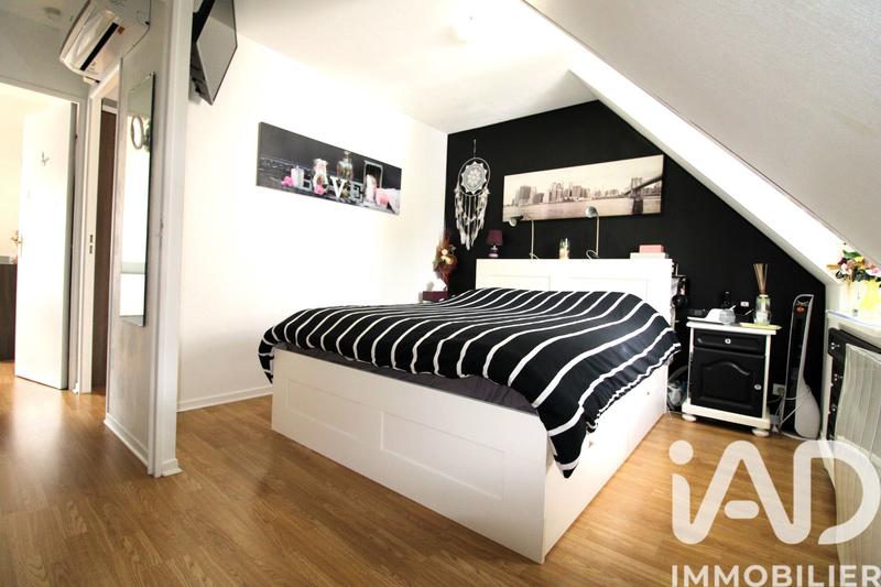 Maison - 80 m² - 5 pièces