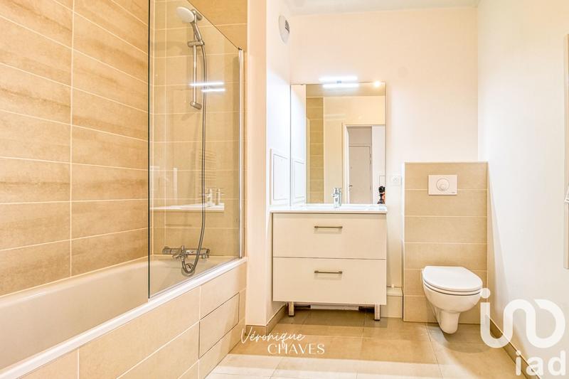 Appartement - 94 m² - 5 pièces