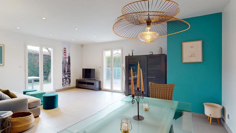 Villa - 145 m² - 6 pièces