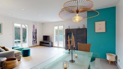 Villa - 145 m² - 6 pièces