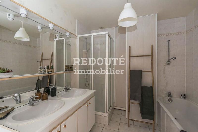 Appartement - 129 m² - 6 pièces