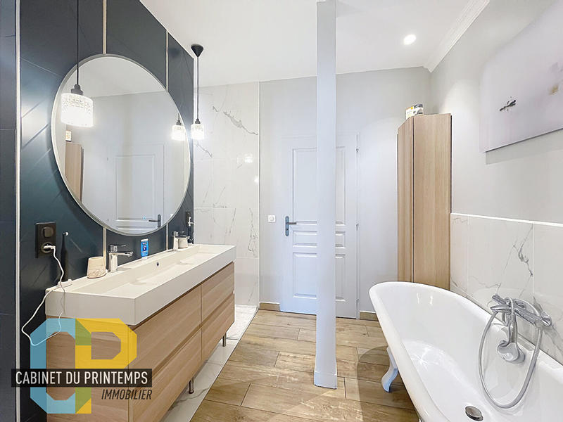 Appartement - 112 m² - 3 pièces