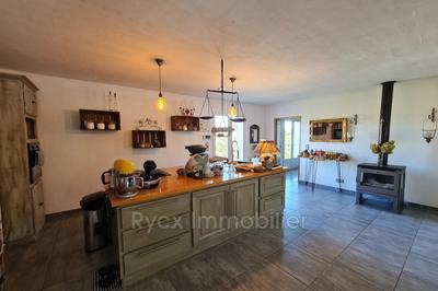 Villa - 138 m² - 7 pièces