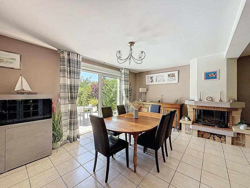 Maison - 140 m² - 7 pièces