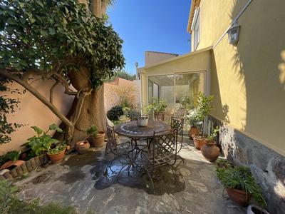 Maison de ville - 111 m² - 4 pièces