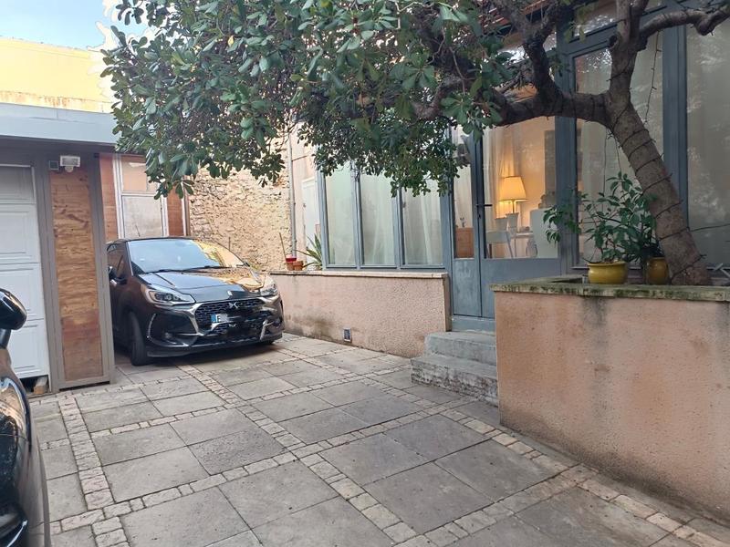 Immeuble - 150 m² - 7 pièces