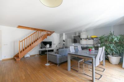 Appartement - 105 m² - 5 pièces