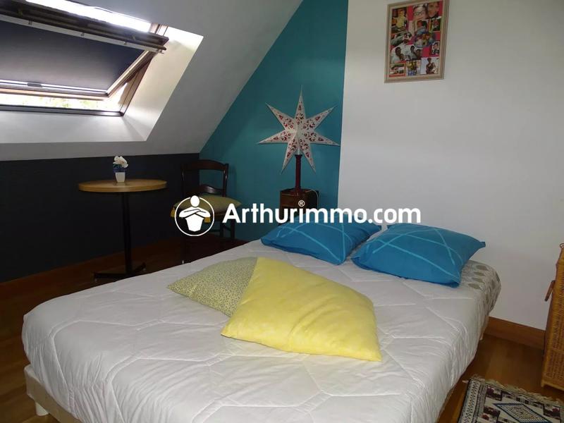 Maison - 180 m² - 6 pièces