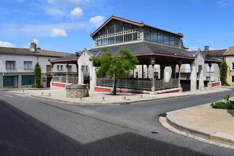 Marché aux fleurs &amp; vide-grenier