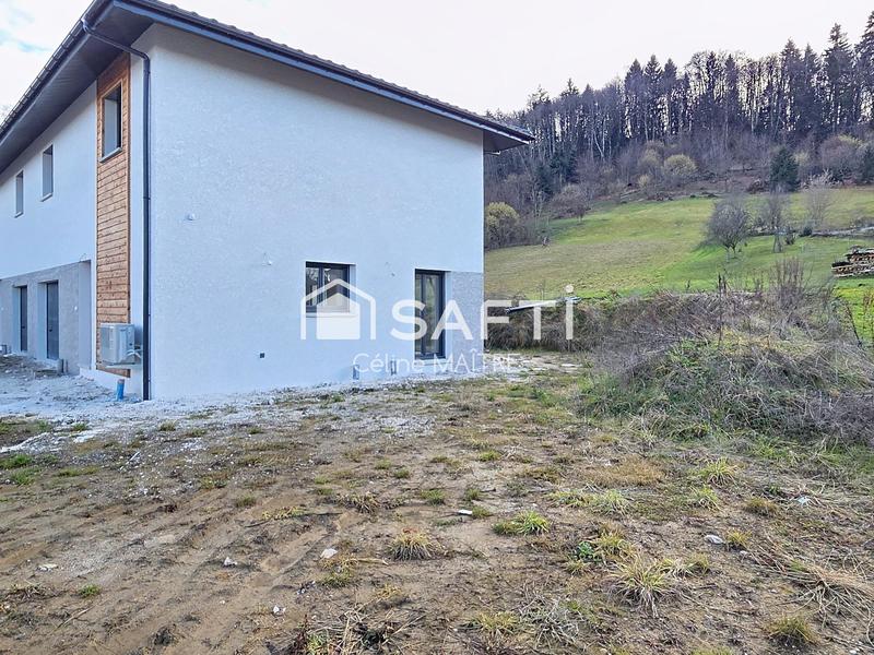 Maison - 98 m² - 5 pièces