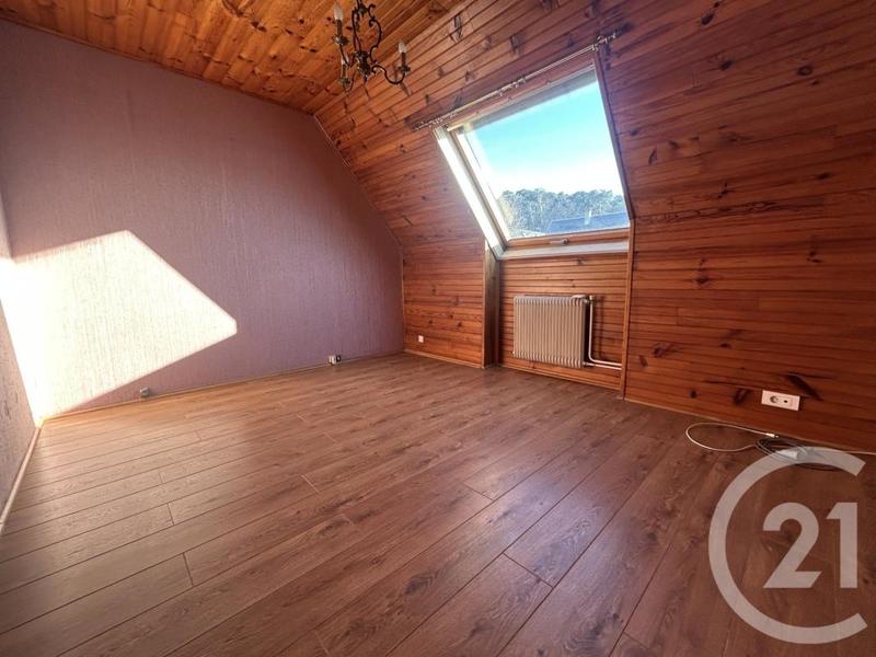 Maison - 96 m² - 5 pièces