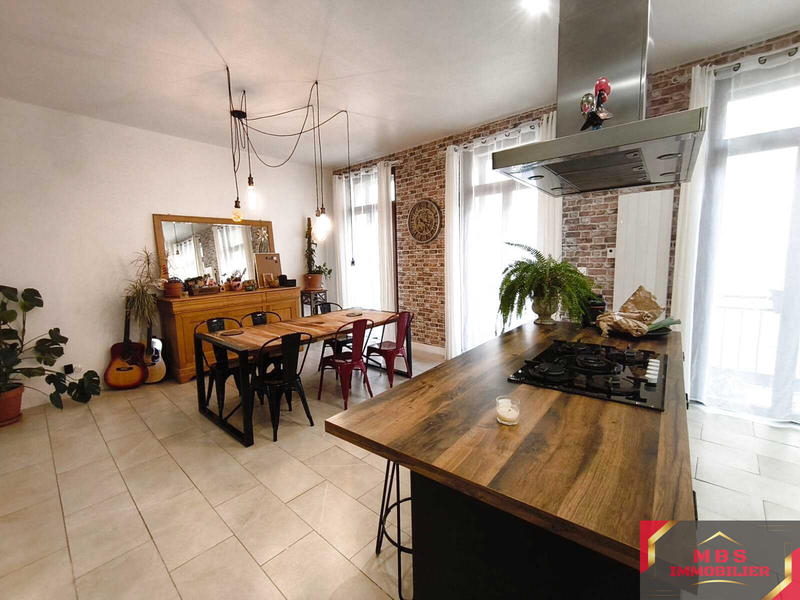 Maison de village - 184 m² - 5 pièces