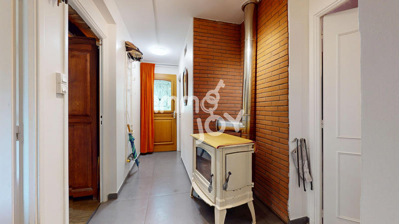 Maison - 93 m² - 4 pièces