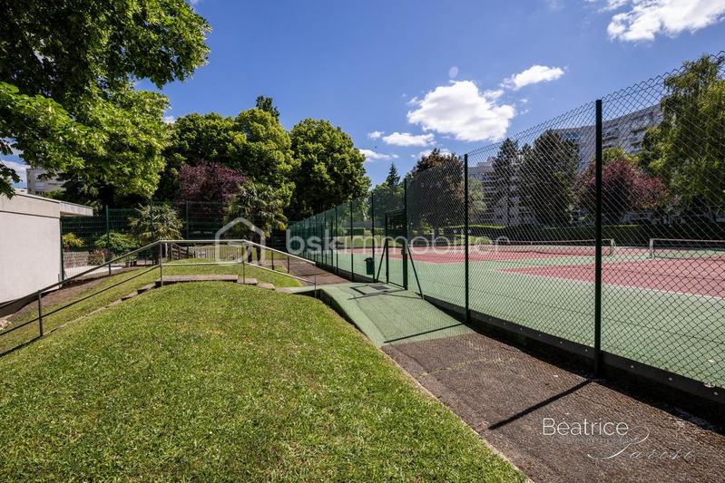 Appartement - 95 m² - 5 pièces