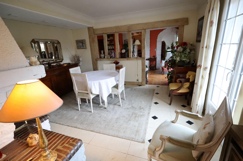 Maison - 154 m² - 7 pièces