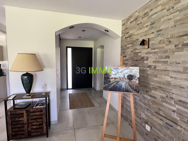 Maison - 141 m² - 5 pièces