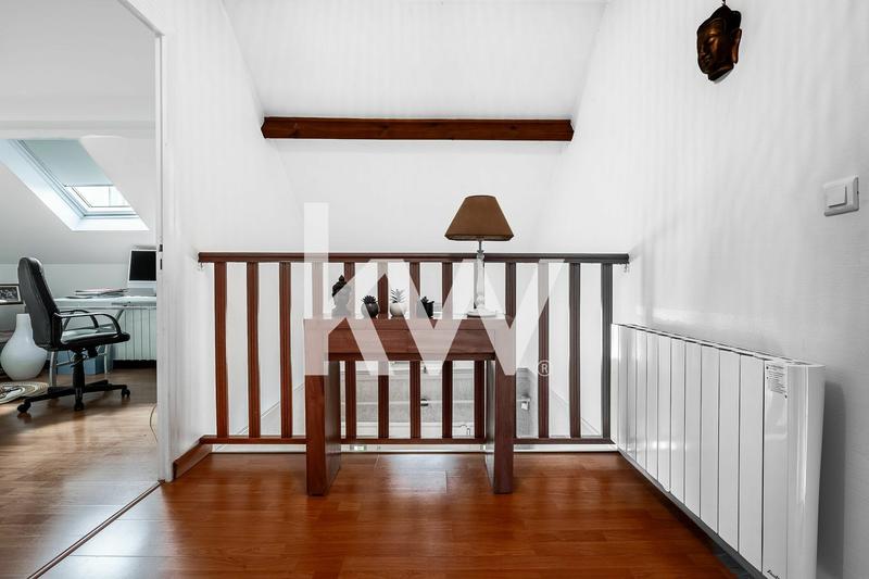 Maison - 175 m² - 7 pièces