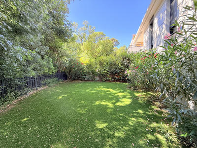 Appartement - 85 m² - 4 pièces