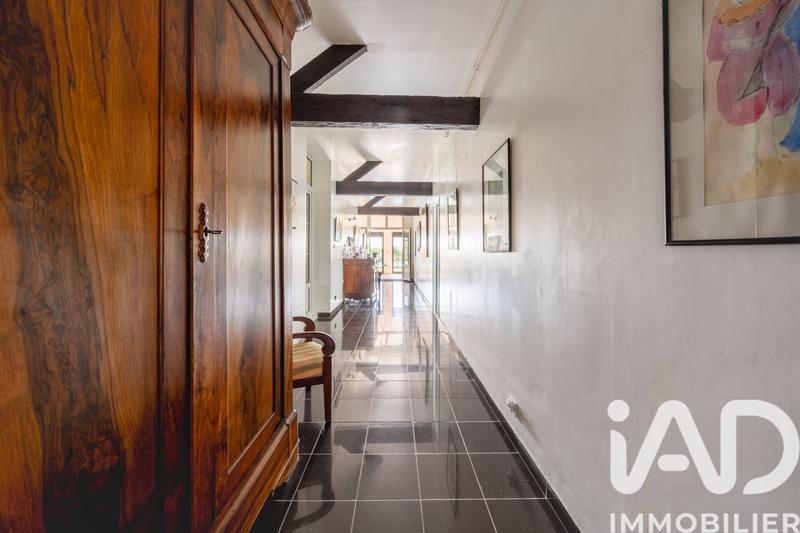 Maison - 409 m² - 10 pièces