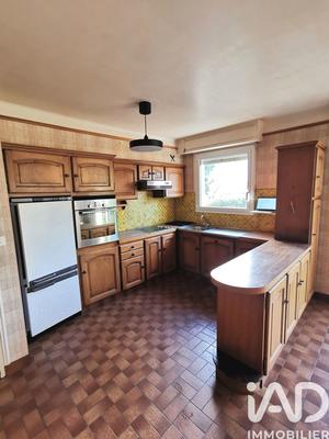 Maison - 136 m² - 7 pièces