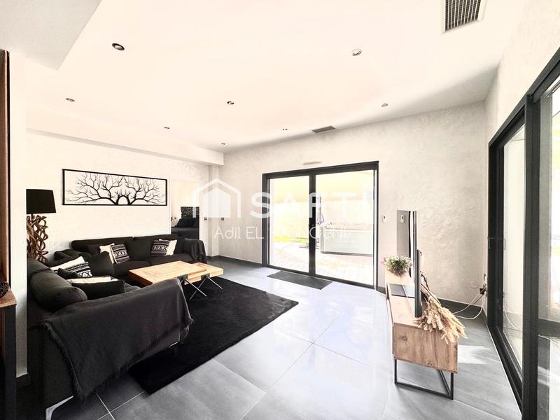 Maison - 148 m² - 6 pièces