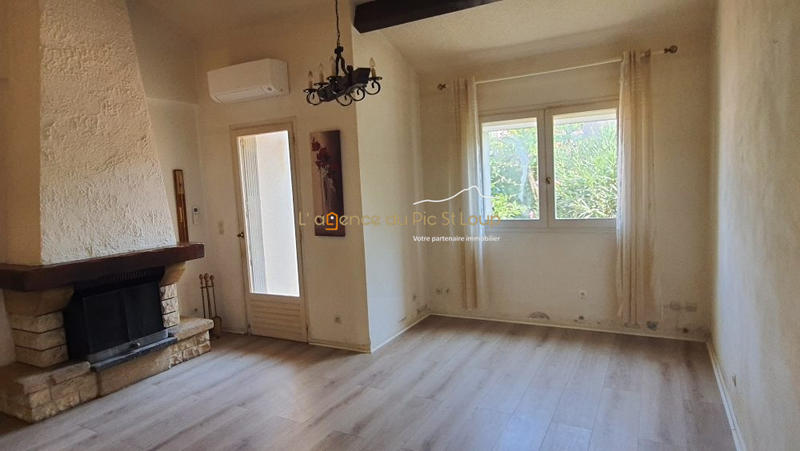 Villa - 104 m² - 4 pièces