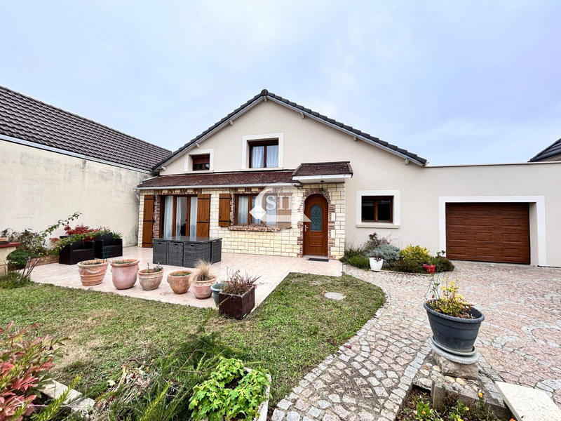 Maison - 103 m² - 6 pièces