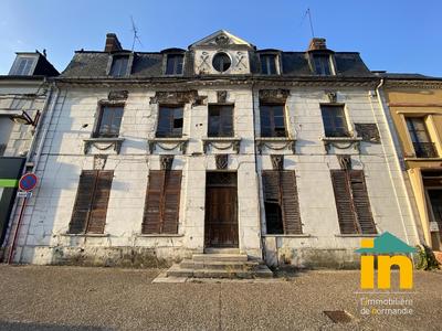 Maison de ville - 500 m² - 15 pièces