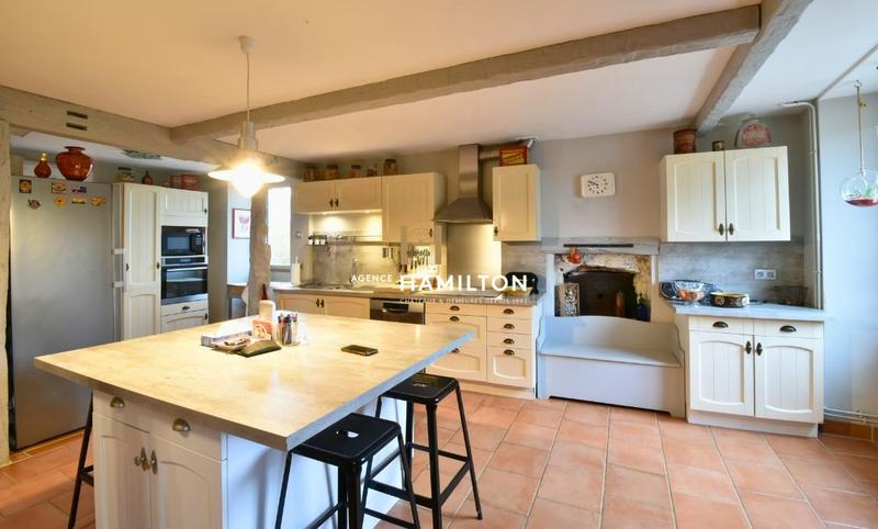 Maison de campagne - 312 m² - 9 pièces