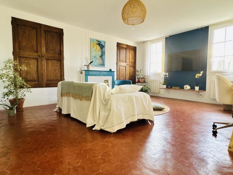 Appartement - 100 m² - 3 pièces